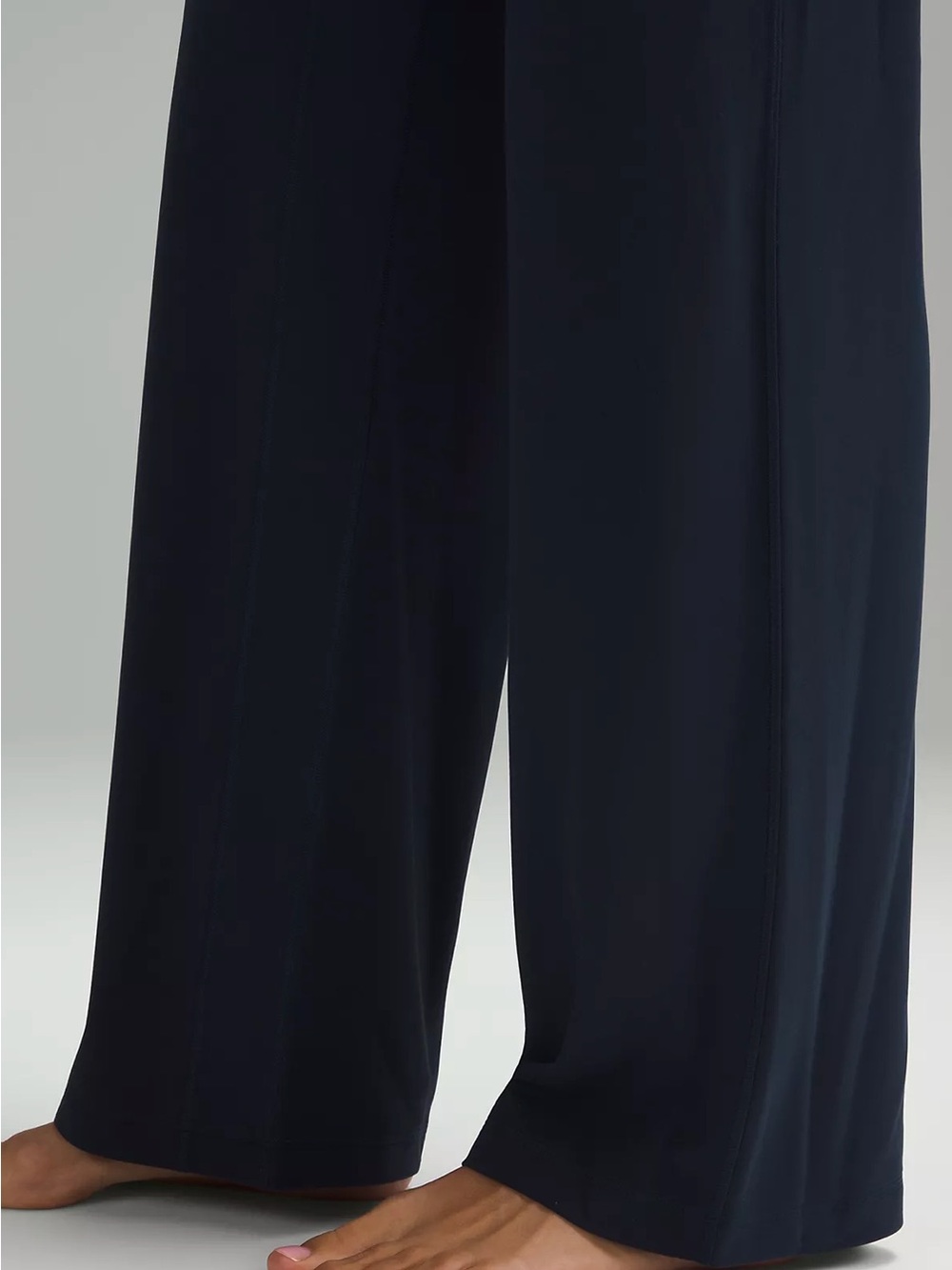 Lululemon Align™ High-Rise Wide-Leg Pant | Black | Size 12 | Regular Length - Picture 7 of 7